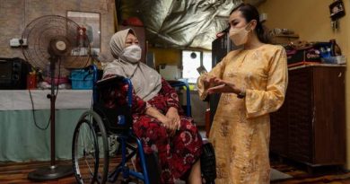 马来西亚互相帮助计划 逾2年派150万户食物包