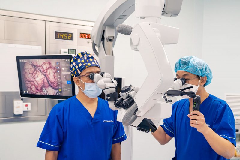 依斯干达布蒂里 Columbia Asia医院具备齐全又先进的医疗设备，并且拥有完善与受培训的专业医护团队，能够良好与脑神经外科配合。 