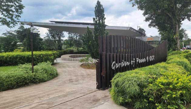 新国首个永久骨灰撒土设施清心园设在蔡厝港坟场。