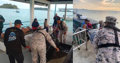 随家人海边戏水 姐弟不幸溺毙