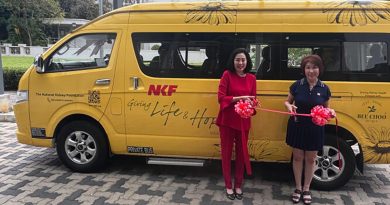 女商人捐电动小巴 助肾友洗肾不中断