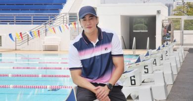 何润东来新拍灵异剧 难忘范文芳 鱼尾狮 海南鸡饭