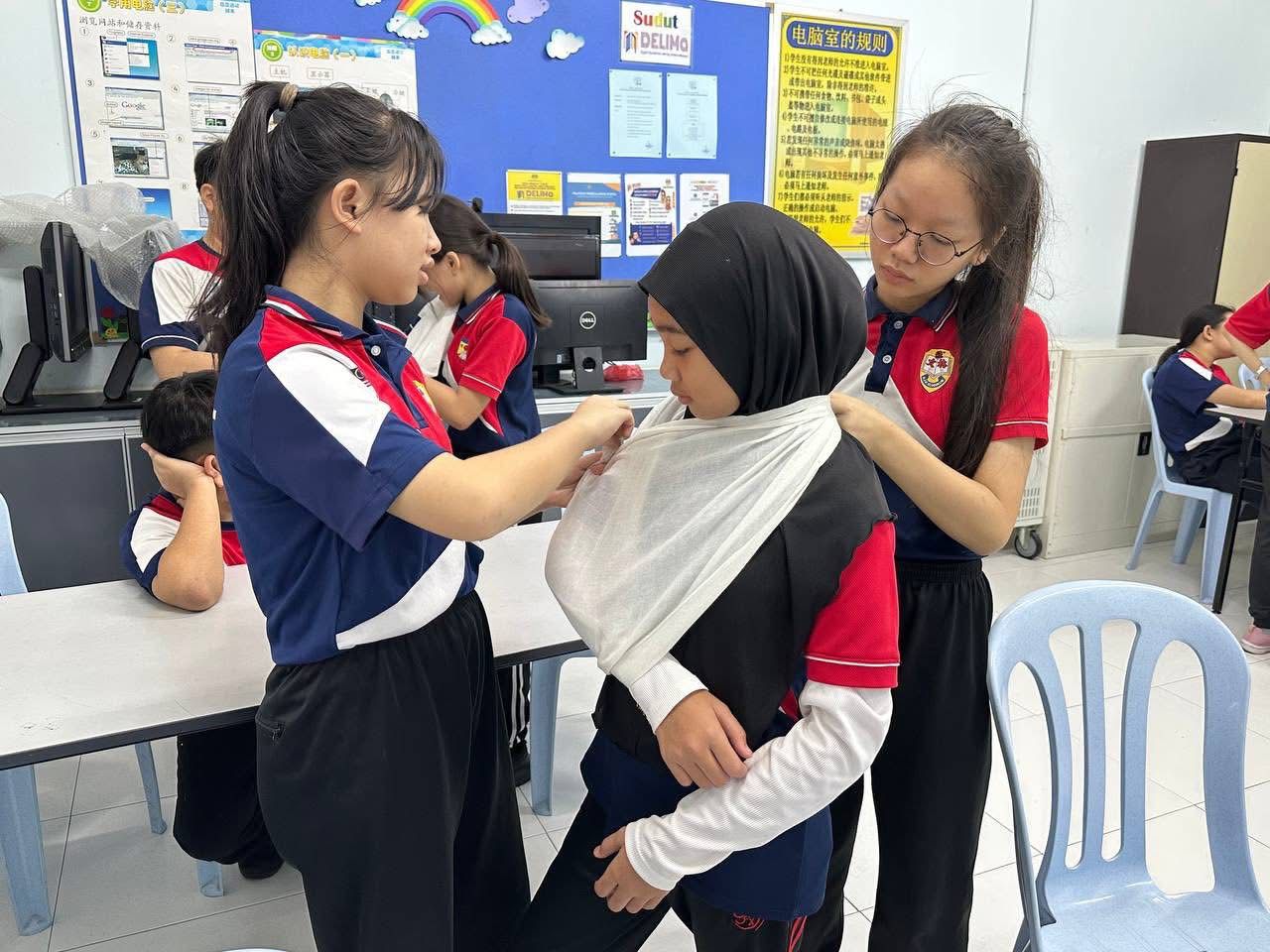 文林学校联合另4所小学联办制服团体生活营