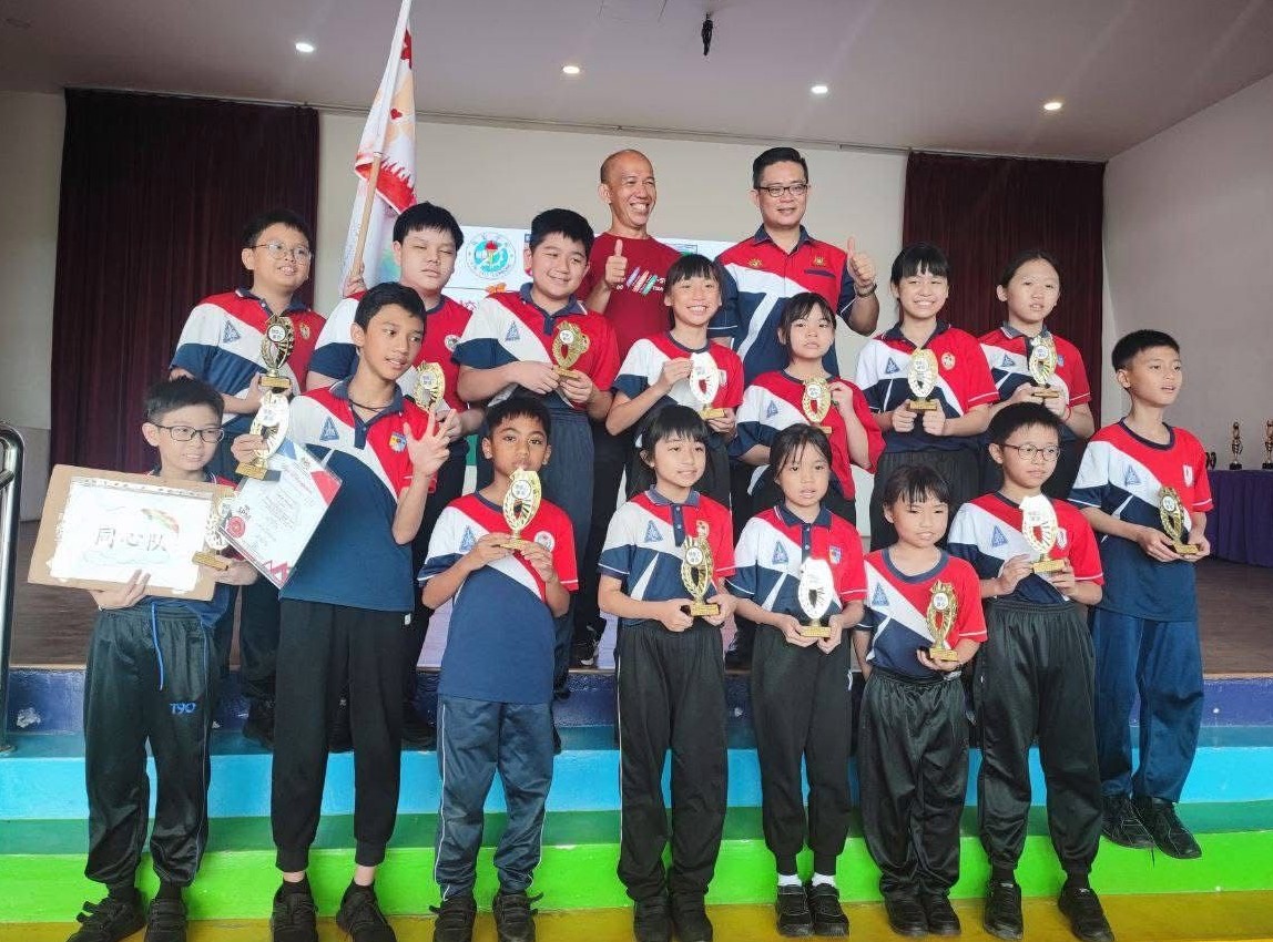 文林学校联合另4所小学联办制服团体生活营