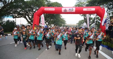 柔佛人头条｜18非洲孩童来参与 逾千人 “为爱启程”