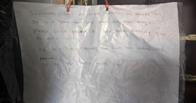 骗子冒用地址 百人找上门 有人想买丧尸烟弹