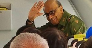 尚达曼访怡保结束行程 新国总统搭廉航乘客鼓掌欢迎