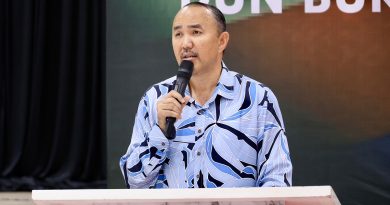 牙科诊所倒挂国旗｜令停业非越权残忍 嘉福尼称依法行事