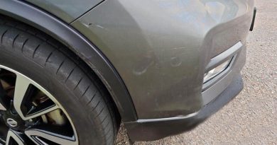 碰撞轿车 收律师信索偿3万 狮城阿叔喊离谱