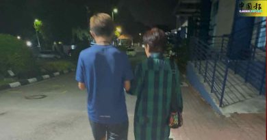 遭父亲虐打辍学 少年逃到外婆家 报案求助