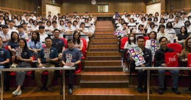 勉励学弟妹勇敢探索 校友返宽中经验传承