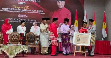 防长：将致电两国防长 愿当泰柬会议主办国