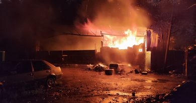 深夜大火  资源回收工厂  损失百万令吉