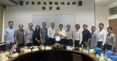 董总访新山宽中交流 探讨教育课题与合作