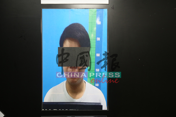 其中一名被捕的本地男子，是存放毒品货仓的看守员。