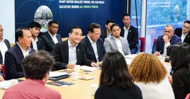 大臣率州政府团队 赴哈佛大学交流