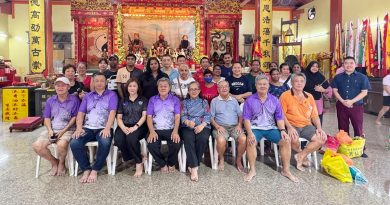 洪仙宫配合屠妖节 派20清寒家庭物资