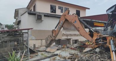 保留地非法搭建筑 麻市会出动神手拆