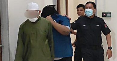 猥亵17岁孙女 70岁老头不认罪